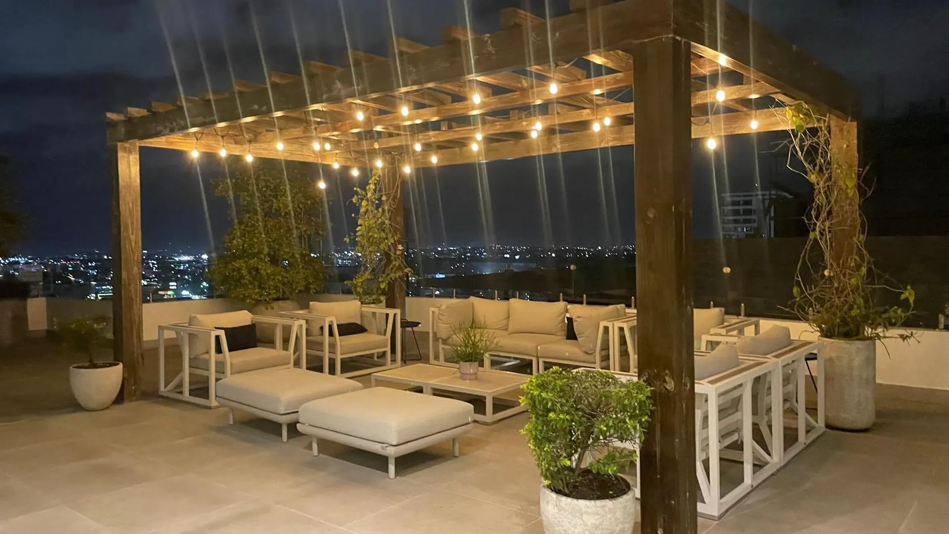 Piantini'S Skylight Apartment Santo Domingo
